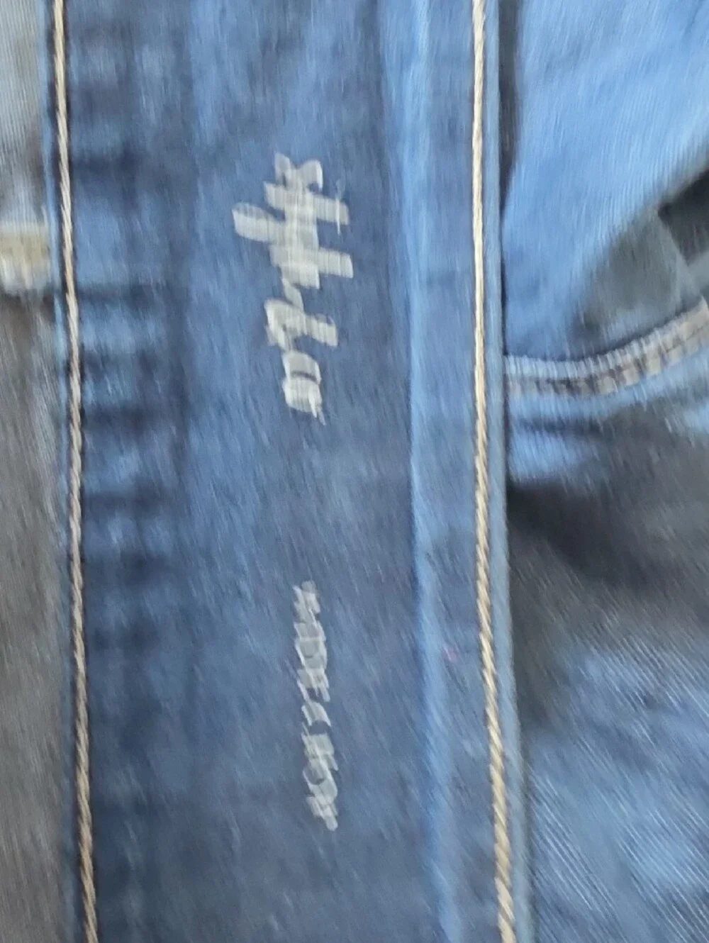 Style & Co. Dark Blue Cropped Women's Jeans